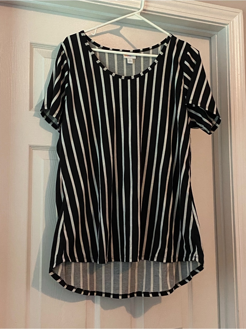 Black and White Vertical Stripe Short Sleeve Top